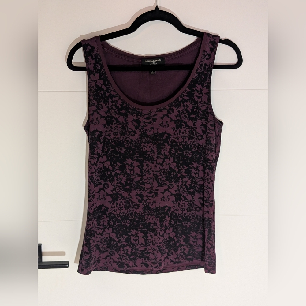 Banana Republic Luxe Touch Purple Floral Tank | Small